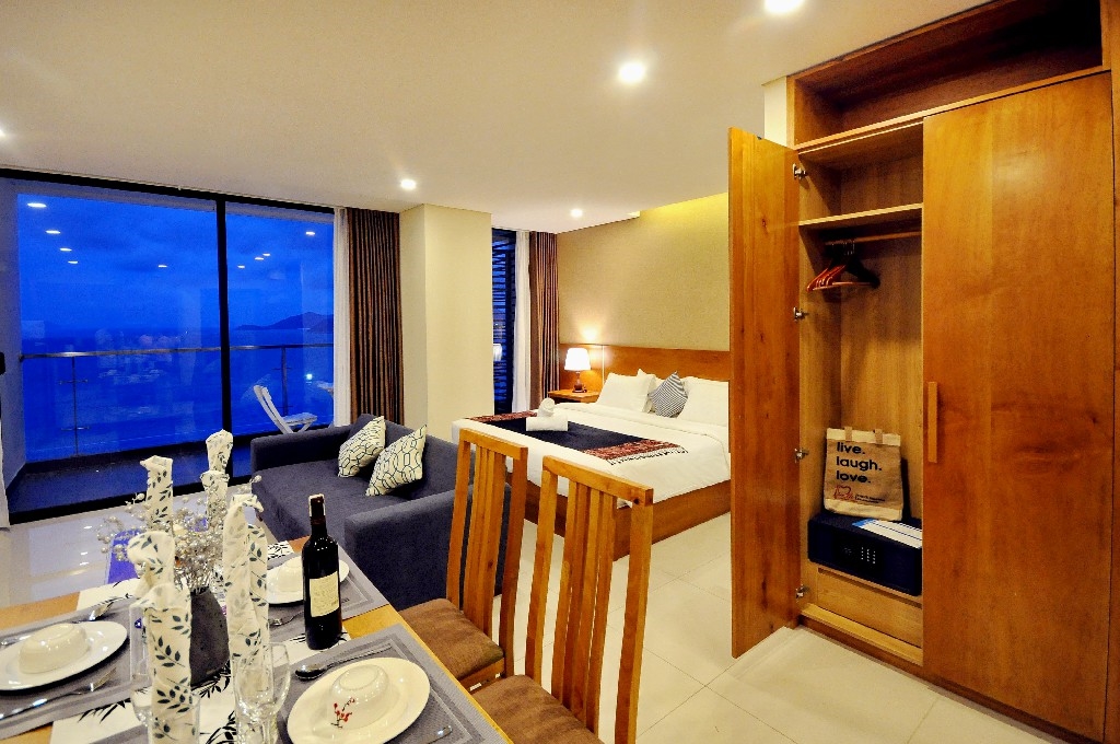 Studio Apartment with Seaview